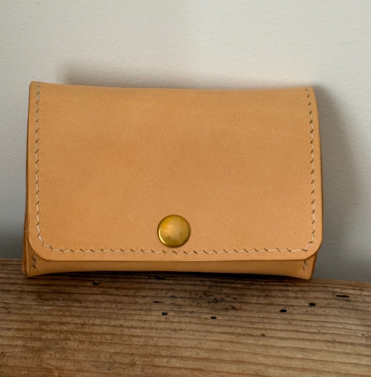 Hand-Stitched Coin Pouch. Natural color Vegetable-Tanned Leather