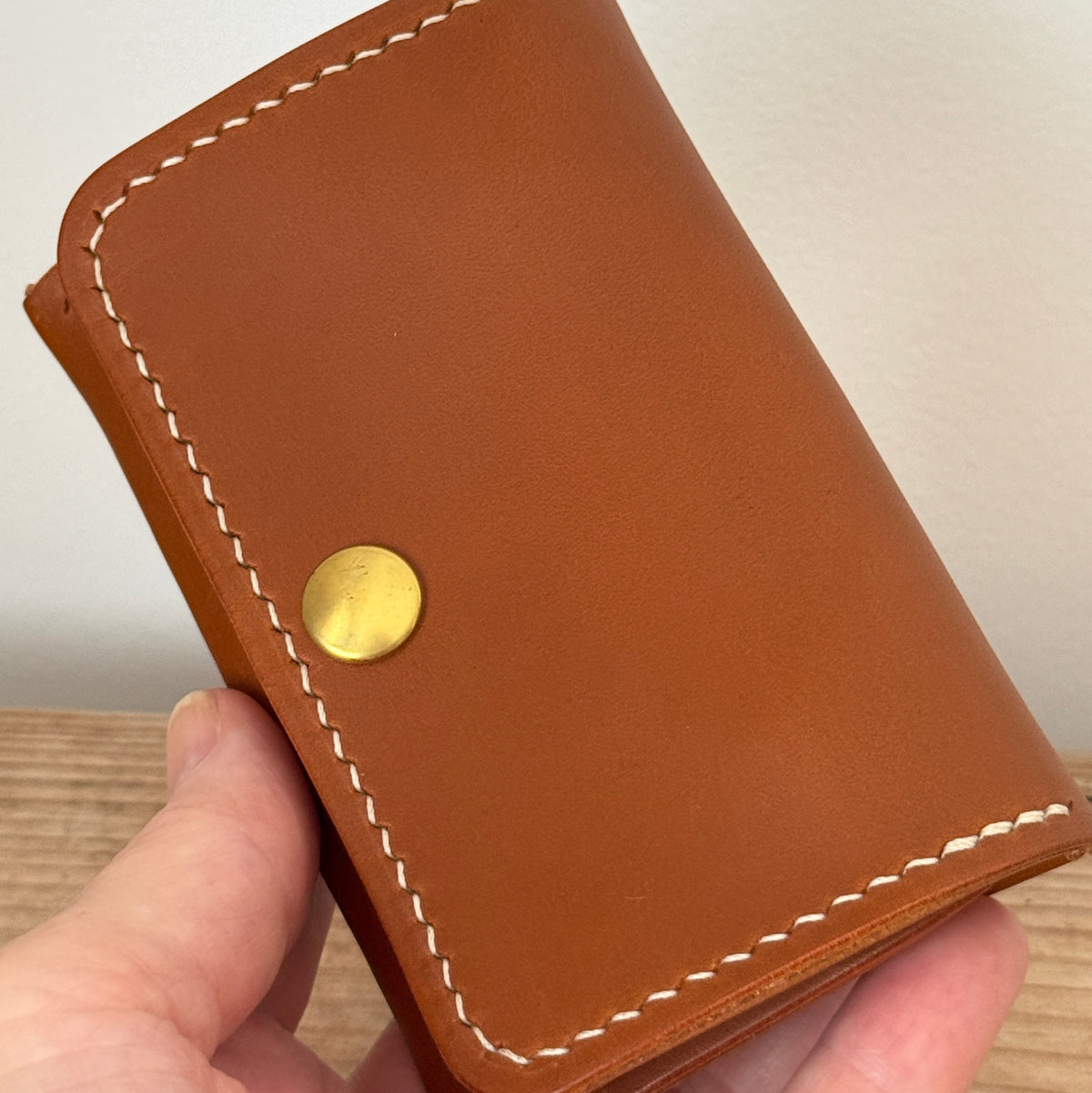 Hand-Stitched Coin Pouch. Cognac Leather
