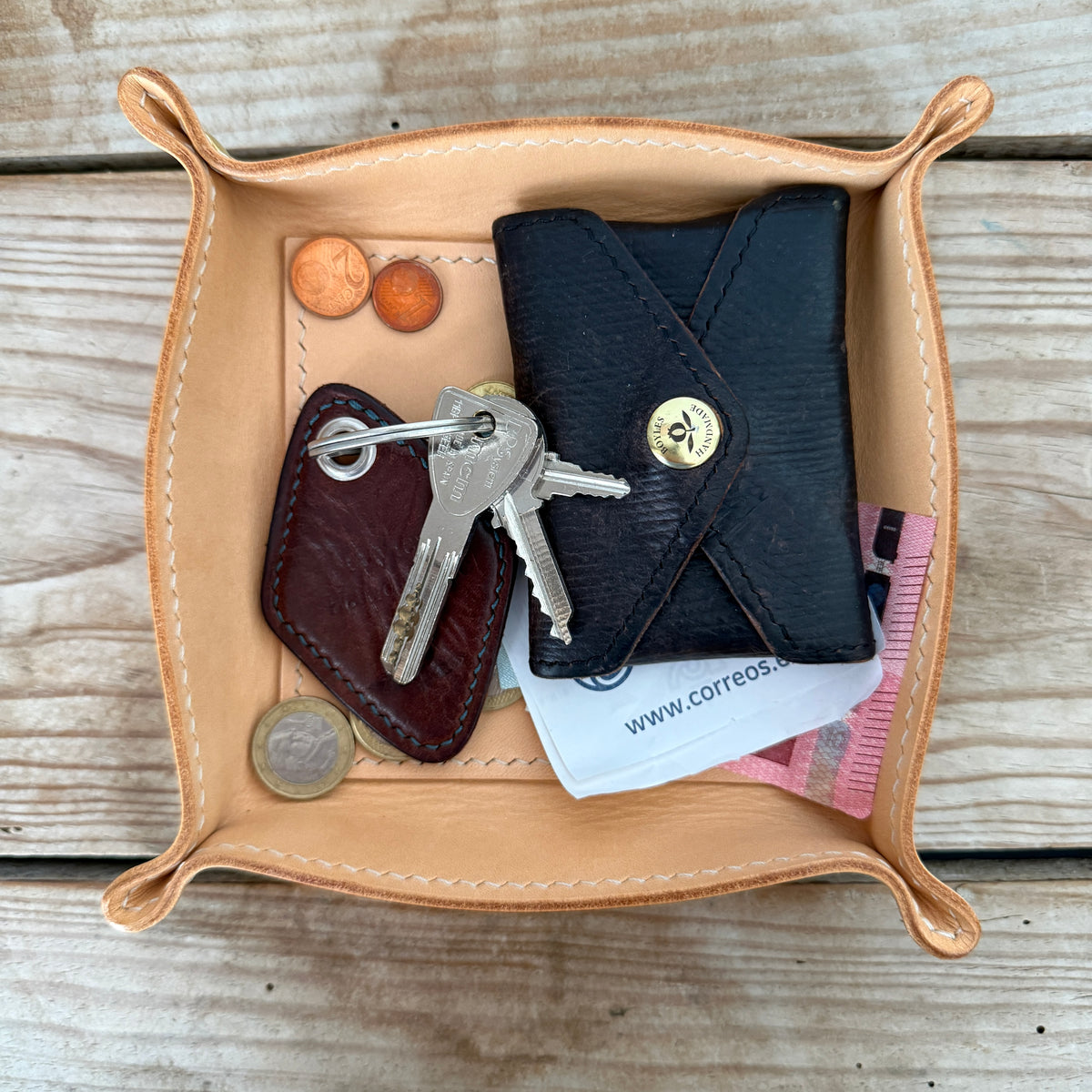 Hand-Stitched Valet Tray. Natural color Vegetable-Tanned Leather