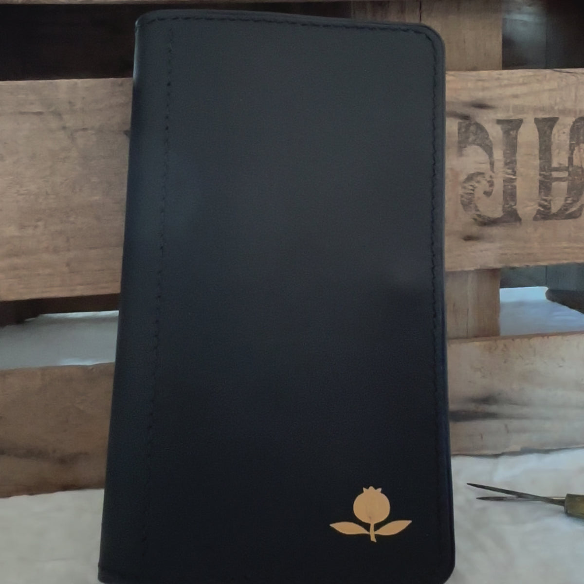 Baraka zip wallet - Minerva Nero with Olmo Pueblo / Corium Shell Reverse Tuscany